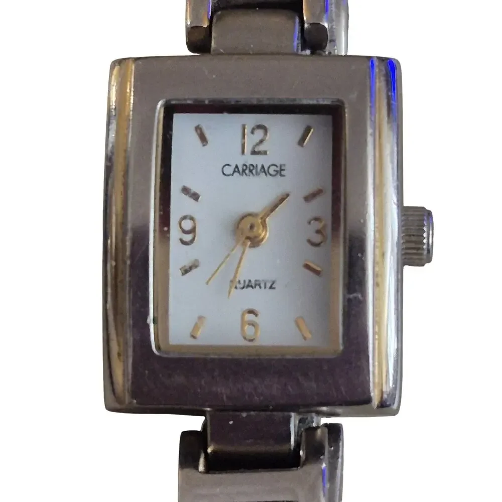 Timex Carriage Women's quartz watch New Battery 6-inch bracelet Tank Styled